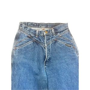 Vintage Rocky Mountain jeans/ Rockies size 28/7 inseam 36”